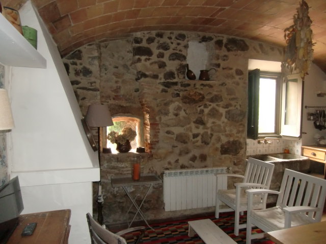 Casa Muralla Orlando DeUrrutia