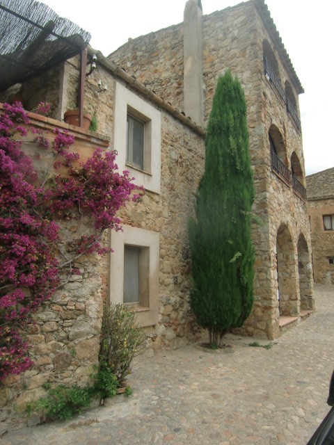 Casa Muralla Orlando DeUrrutia