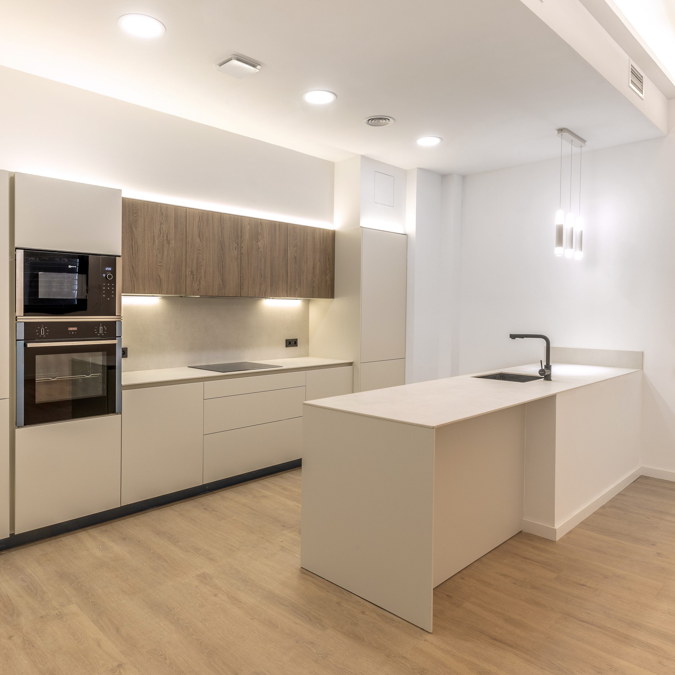 Edificio L&aacute;lia EcoCybern&eacute;tic