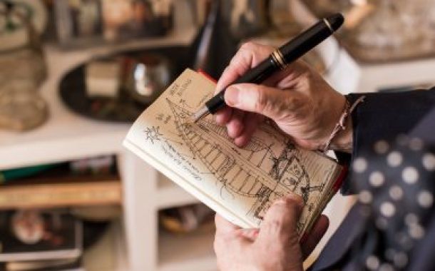 Orlando De Urrutia - Biografía